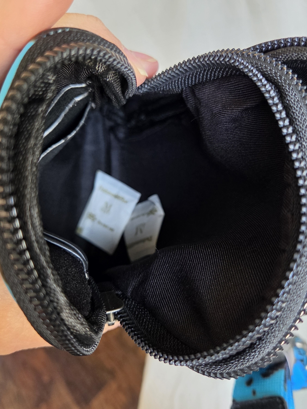 Milan Chiva Sling Bag/Crossbody/Chest Bag - Picture 7 of 9